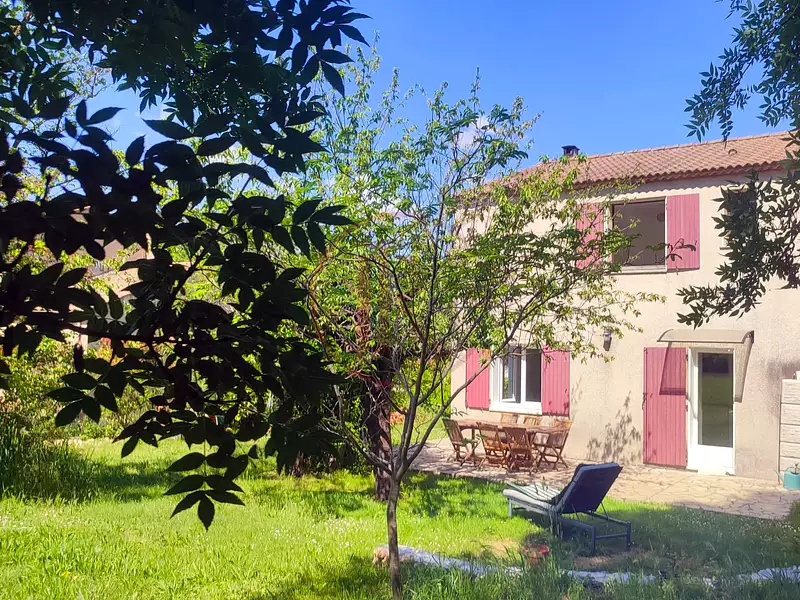 Maison, 102 m²
