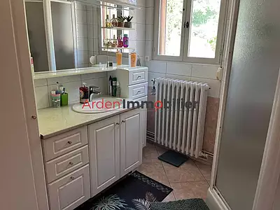 Maison, 132 m²