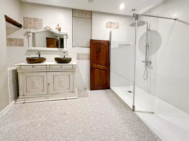 Appartement, 233 m²