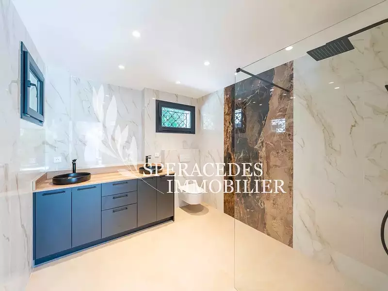 Maison, 300 m²