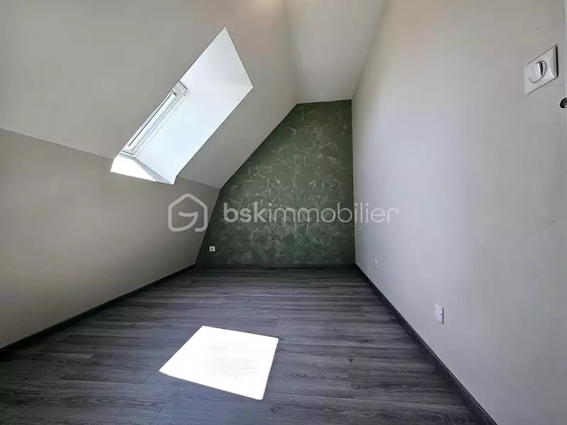 Maison, 280 m²