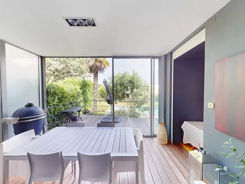 Maison, 208 m²