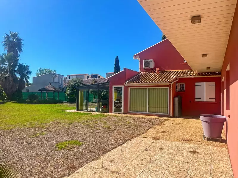 Maison, 230 m²