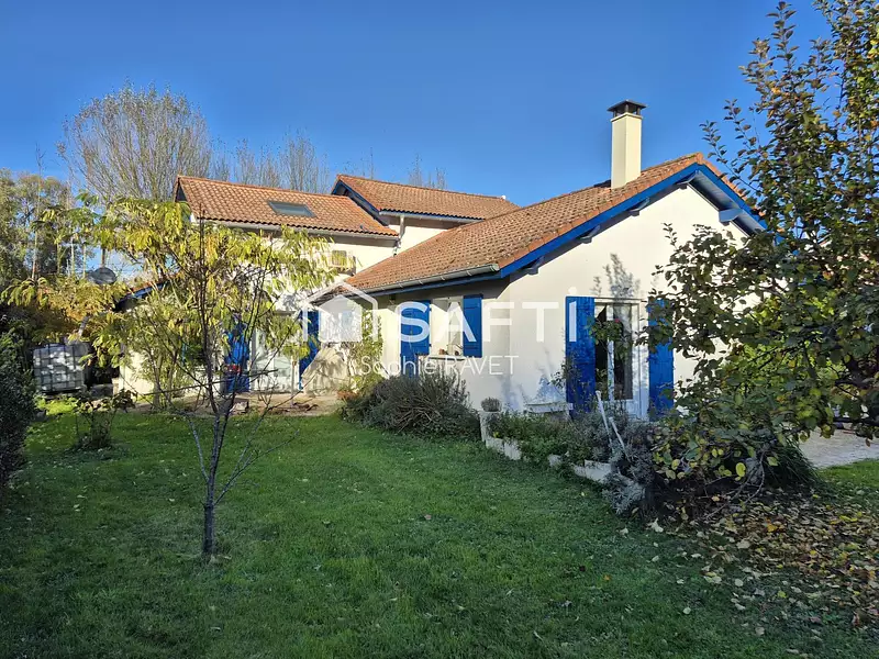 Maison, 153 m²