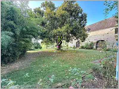 Maison, 325,57 m²