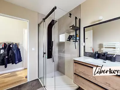 Maison, 180 m²