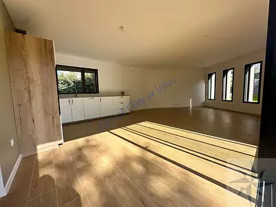 Maison, 120,7 m²