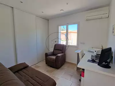 Maison, 157 m²