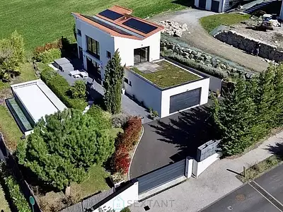 Maison, 166 m²