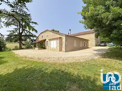 Maison, 222 m²