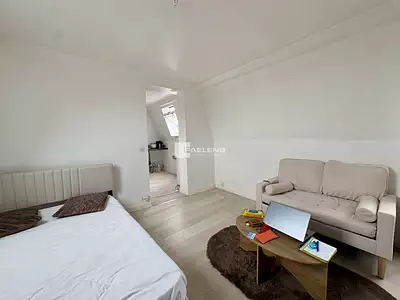 Immeuble, 120 m²