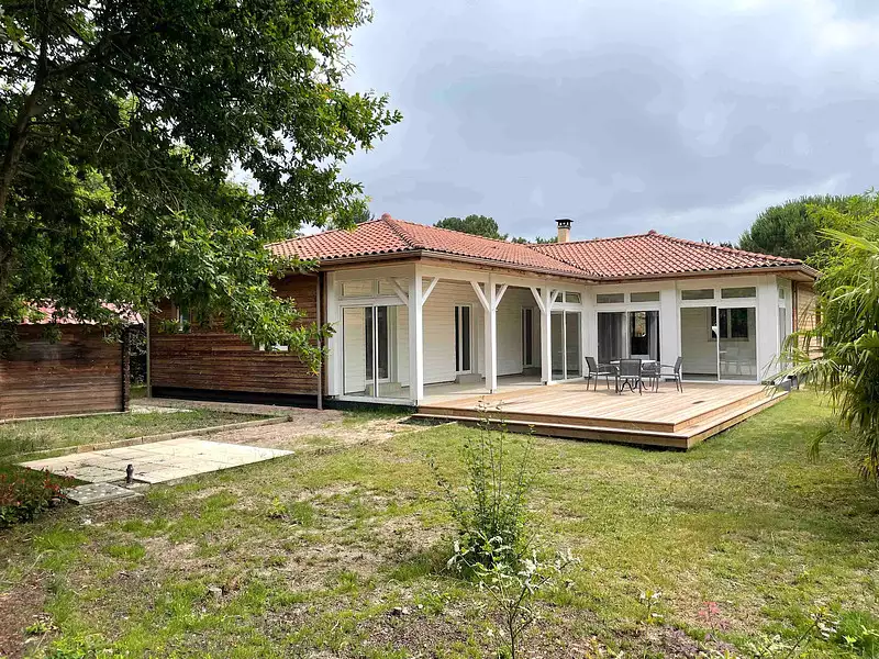 Maison, 160 m²