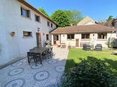 Maison, 205 m²