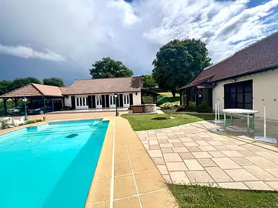 Maison, 160 m²