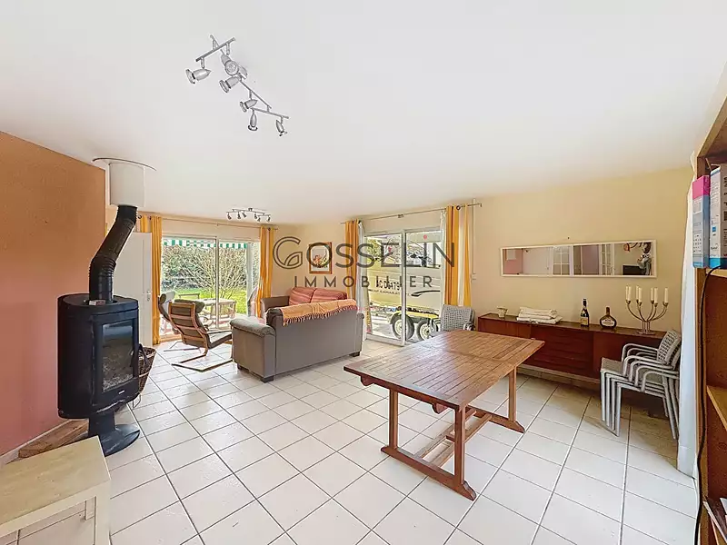 Maison, 145 m²