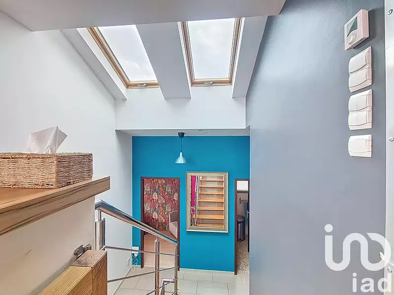 Maison, 235 m²