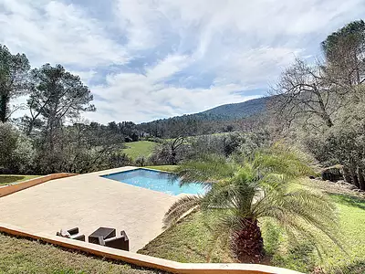 Maison, 205 m²