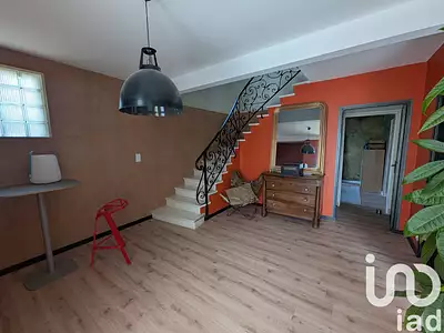 Maison, 166 m²