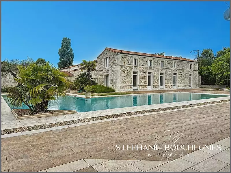 Maison, 480 m²