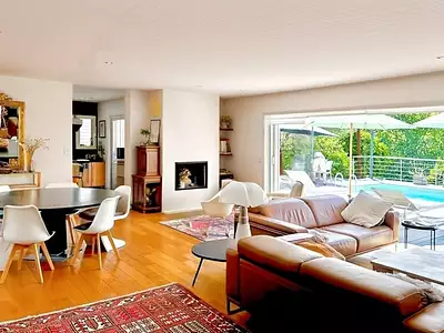 Maison, 310 m²