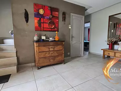 Maison, 208 m²