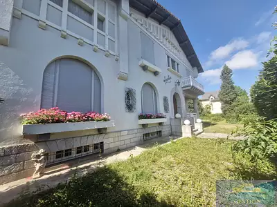 Maison, 350 m²