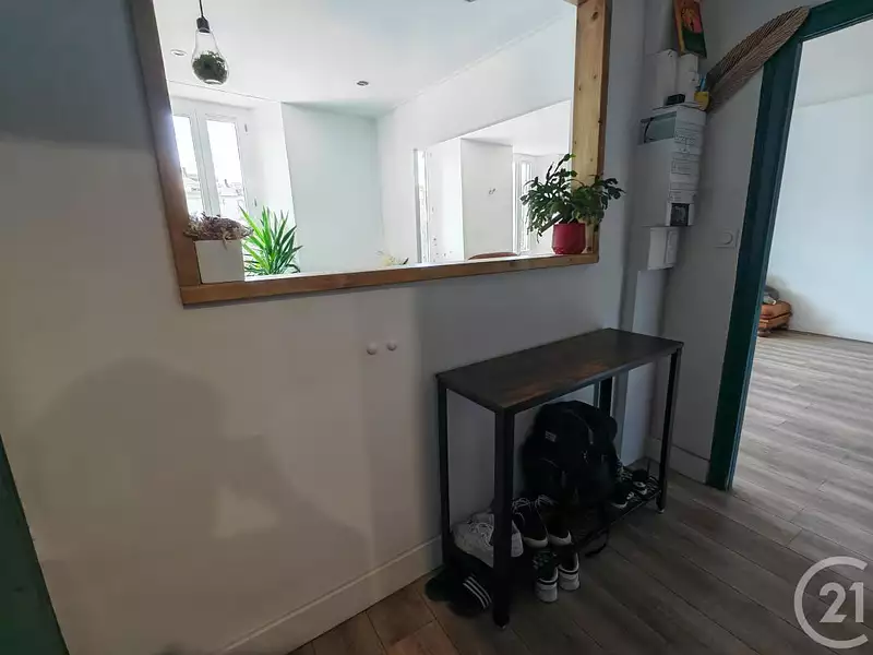 Immeuble, 281 m²
