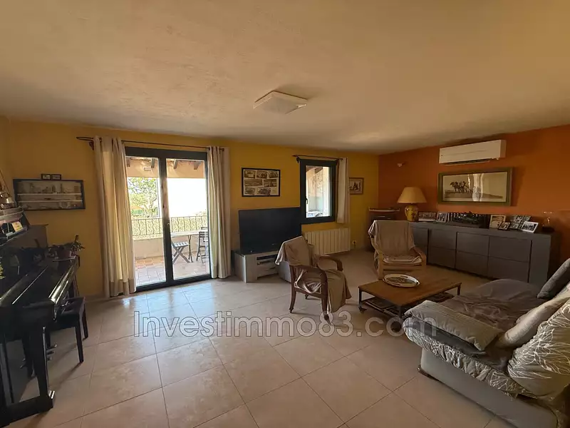 Maison, 115 m²