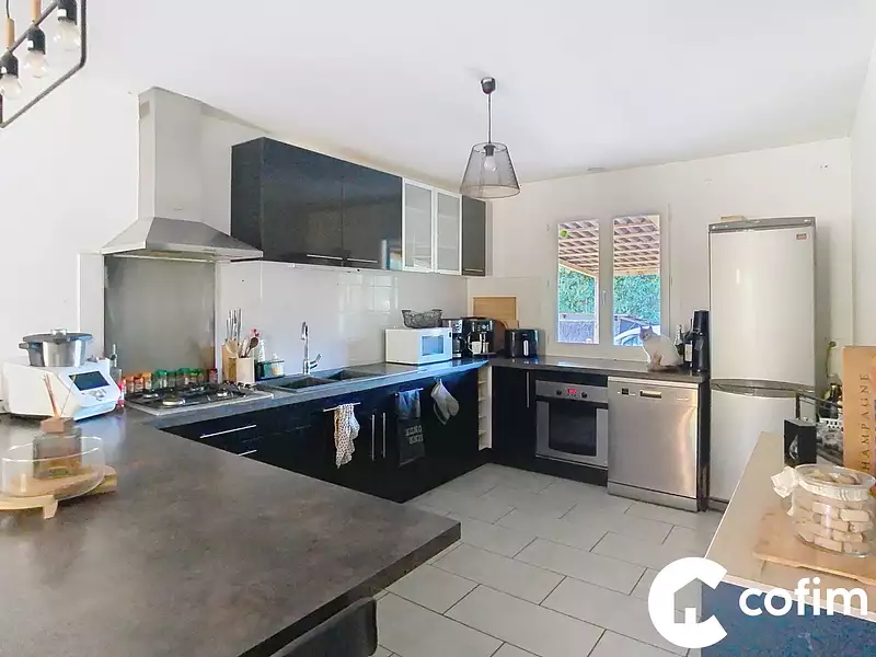 Maison, 94 m²