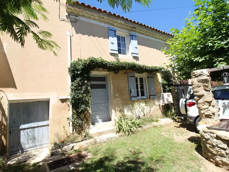 Maison, 200 m²