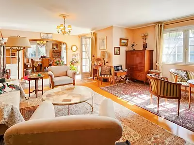 Maison, 241 m²