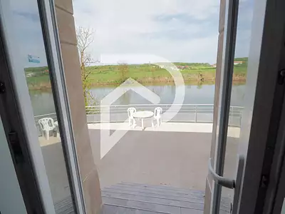 Maison, 261 m²