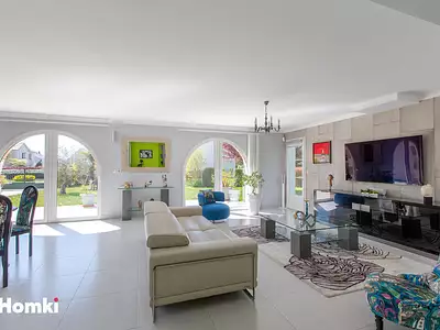 Maison, 180 m²
