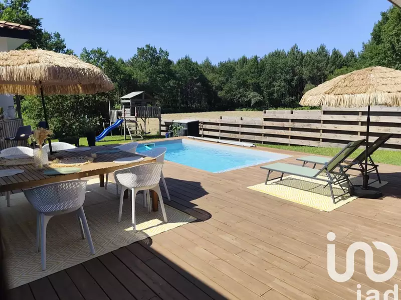 Maison, 163 m²