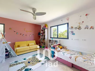 Maison, 172 m²
