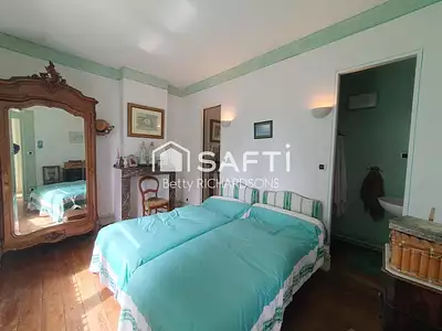 Maison, 232 m²