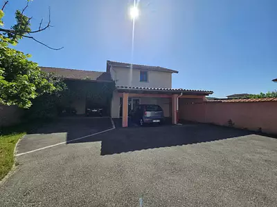 Maison, 195 m²