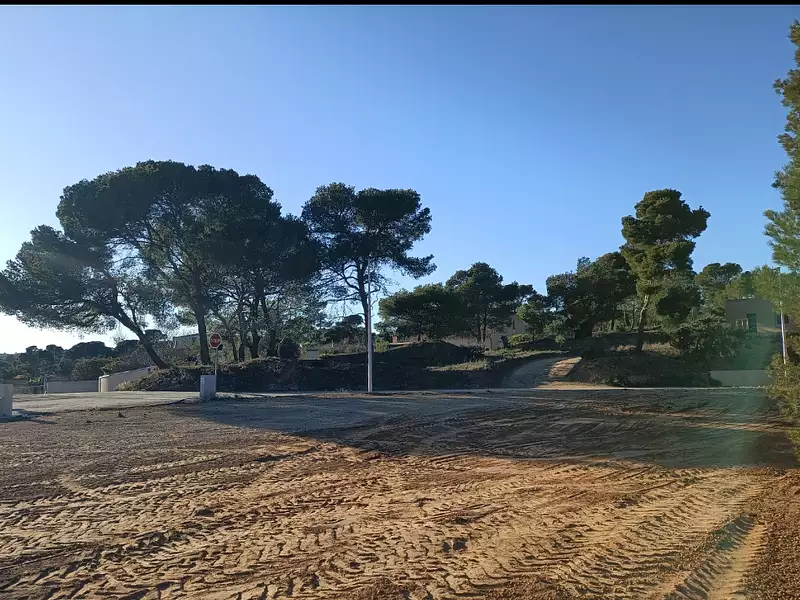 Terrain, 315 m²