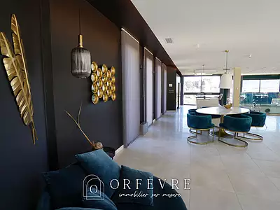 Maison, 413,27 m²