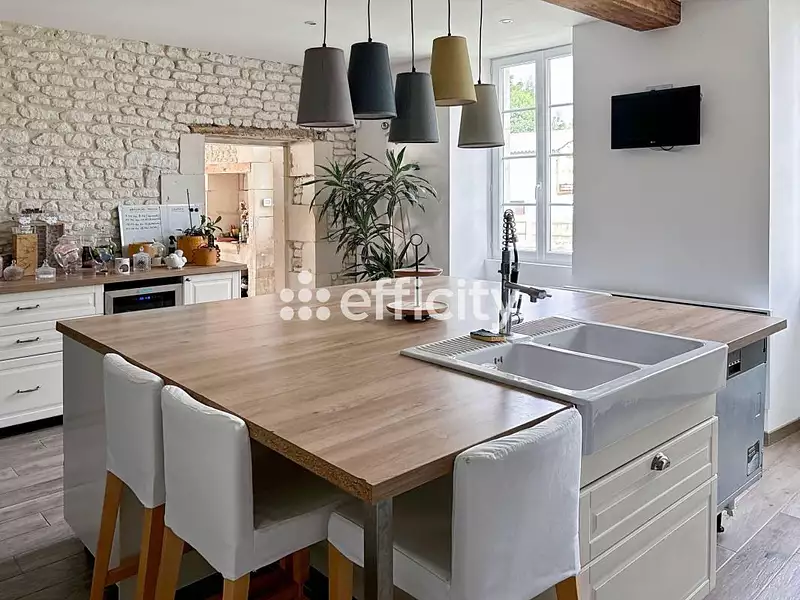 Maison, 180 m²