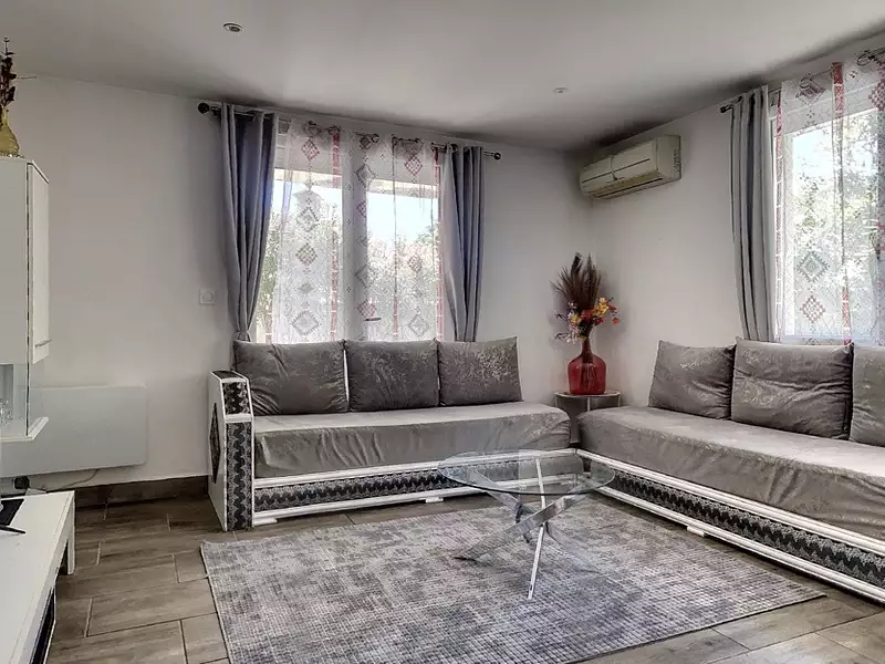 Maison, 160 m²