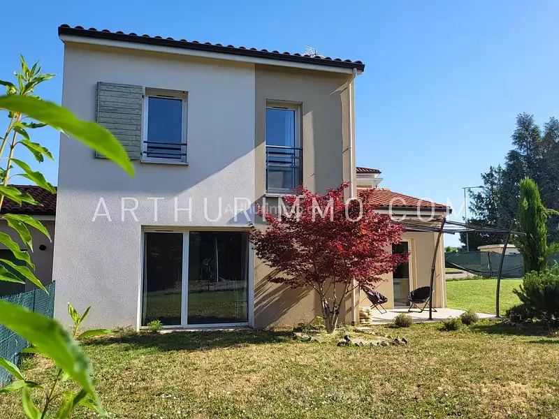 Maison, 92 m²