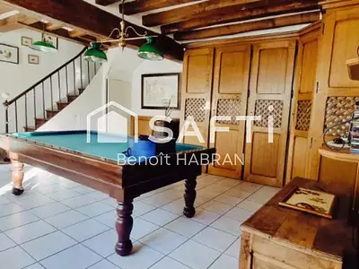Maison, 180 m²