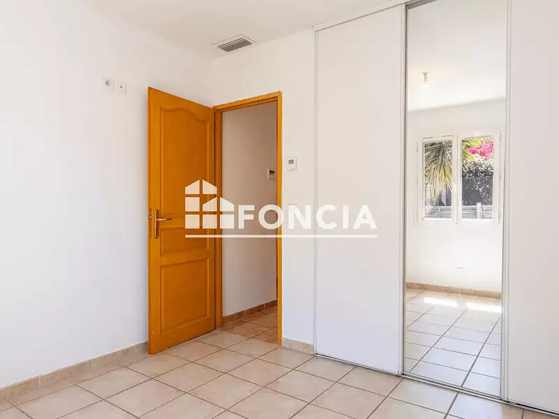 Maison, 75 m²