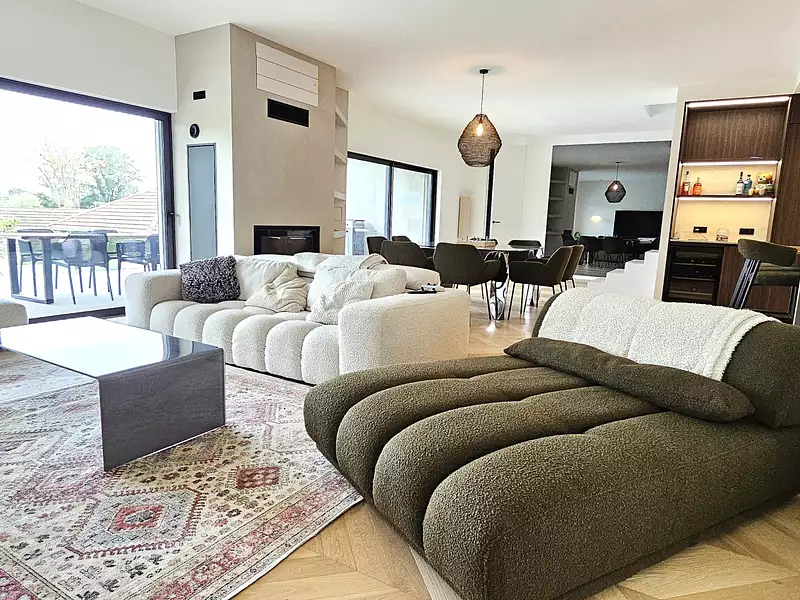 Maison, 190 m²