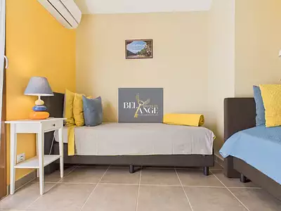 Maison, 267 m²