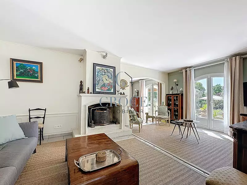 Maison, 177 m²
