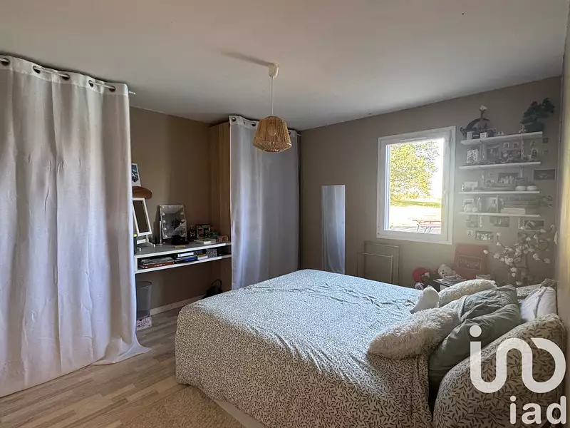 Maison, 240 m²