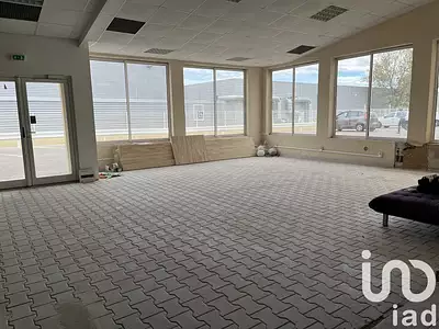 Immeuble, 329 m²