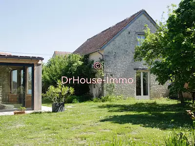 Maison, 225 m²